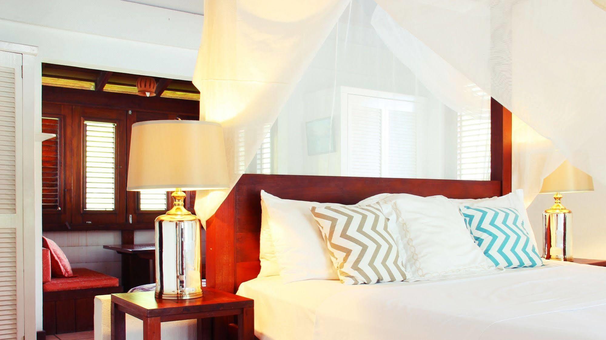 Gingerbread Suites Port Elizabeth 외부 사진